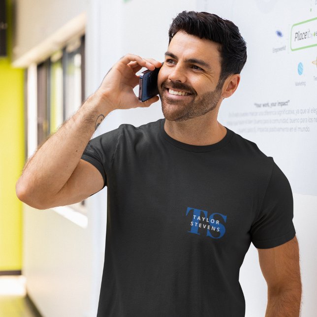 Einfache moderne Monogramm und Name T-Shirt (Personalize this shirt with your monogram initials and name.)