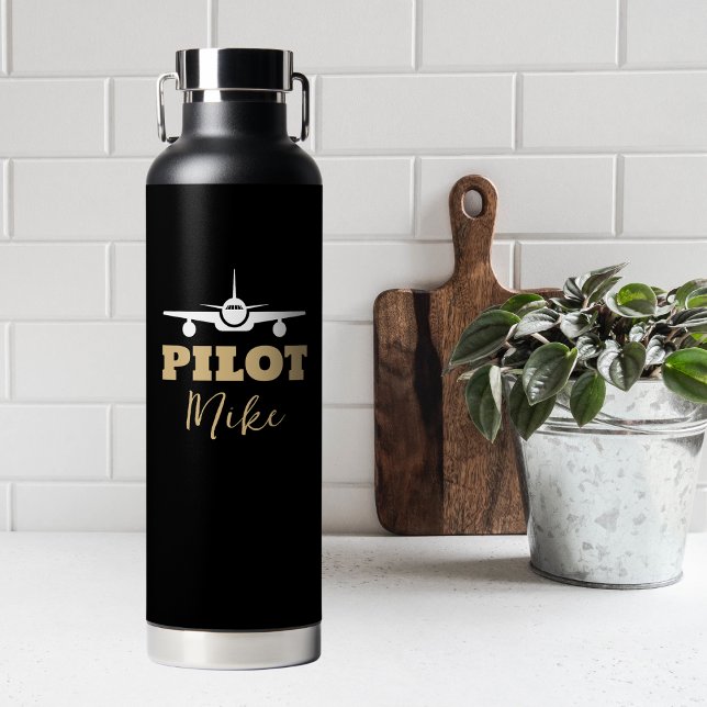 Einfache moderne PILOT-Typografie, Gold Black, kun Trinkflasche (Von Creator hochgeladen)