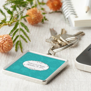 Einfache, moderne Retro-Hochzeit mit türkisfarbene Schlüsselanhänger