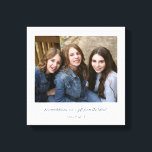 Einfache moderne Verse | Enkelkinder-Foto Leinwanddruck<br><div class="desc">Diese einfache,  moderne Foto-Leinwand verfügt über eine Fotovorlage und eine Verse-Lektüre: "Großkinder sind ein Geschenk des Herrn." Sie können den Text,  wenn gewünscht,  für jeden Gebrauch anpassen!</div>