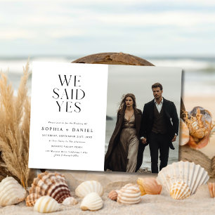 Einfache Moderne wir sagten ja Wedding Beach Foto Einladung