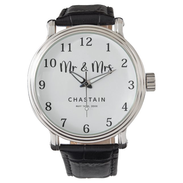 Einfache Mr. & Mrs. | Hochzeitsmonogramm Armbanduhr (Vorderseite)