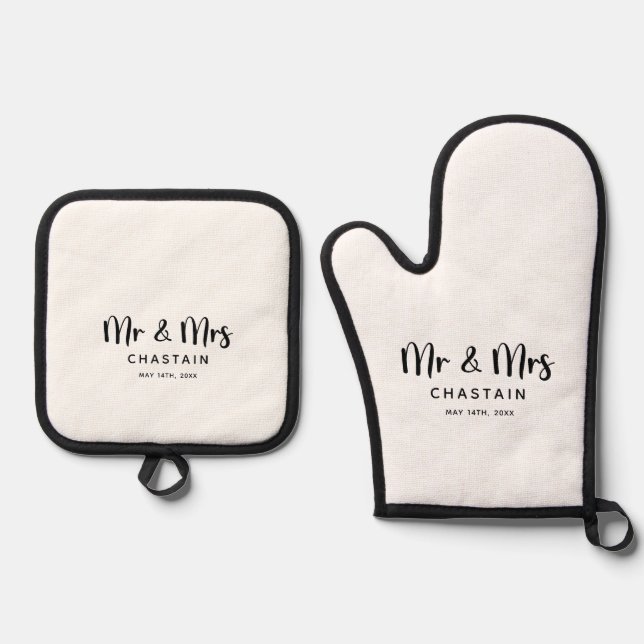 Einfache Mr. & Mrs. | Hochzeitsmonogramm Ofenhandschuh & Topflappen-Set (Vorderseite)