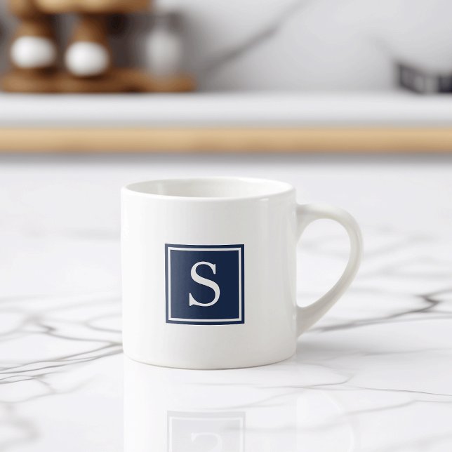 Einfache Navy Blue Monogram Espressotasse (Von Creator hochgeladen)