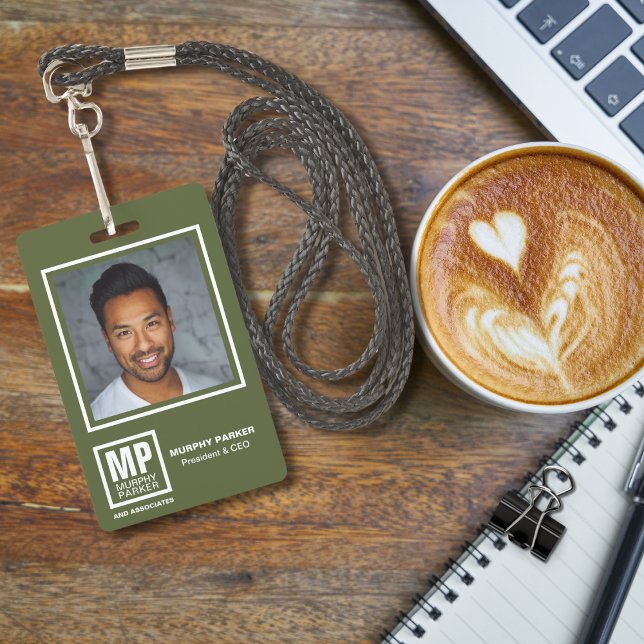 Einfache Olive Green Square Monogram Logo Foto-Pla Ausweis (Von Creator hochgeladen)