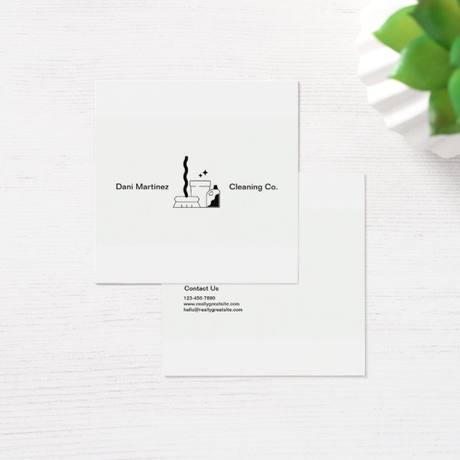 Einfache Reinigungsdienste für weißen und schwarze (Schreibtisch)