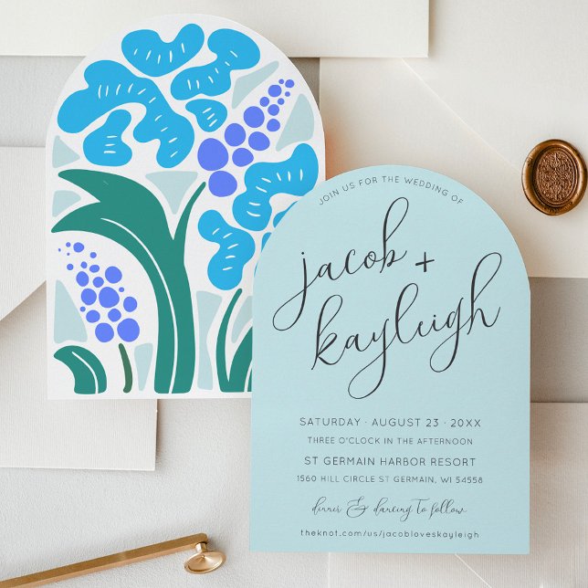 Einfache Retro Floral Sky Blaue Modern Arch Weddin Einladung (Simple retro 70's blue purple green boho floral script modern arch sky blue arch wedding invitation)