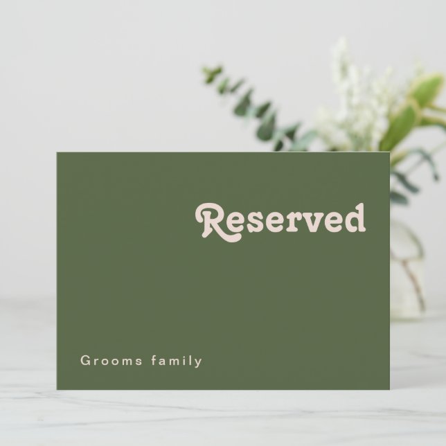 Einfache Retro-Vibes | Olive Green Resered Sign (Stehend Vorderseite)