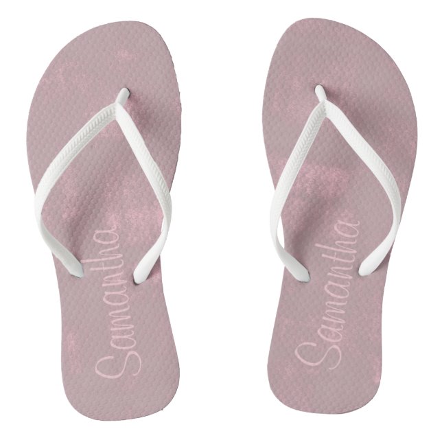 Einfache rosa graue Mallow Abstrakt Ihren Namen Flip Flops (Fußbett)