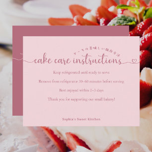 Einfache rosa Schrift Cake Care Instructions Bäcke Dankeskarte