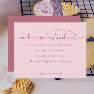 Einfache rosa Schriftart Cookie-Pflegehinweise Bäc Dankeskarte