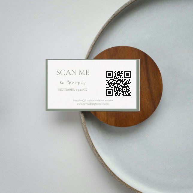 Einfache Sage Grünes botanisches Wappen Monogramm  Begleitkarte (Von Creator hochgeladen)