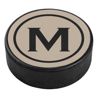 Einfache Schwarz-Monogramm-Initial Eishockey Puck