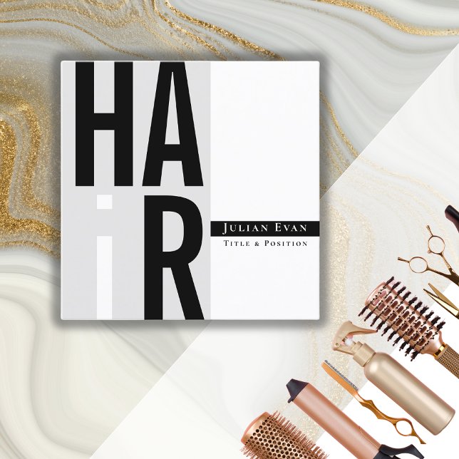 Einfache Schwarz-Weiß-Friseur-Visitenkarte Quadratische Visitenkarte (Von Creator hochgeladen)