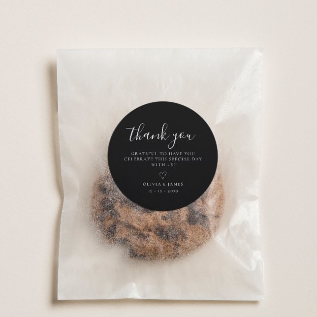 Einfache Schwarz/Weiß Minimalistische Hochzeit Vie Runder Aufkleber (Simple Black & White Minimalist Wedding Thank You Classic Round Sticker)