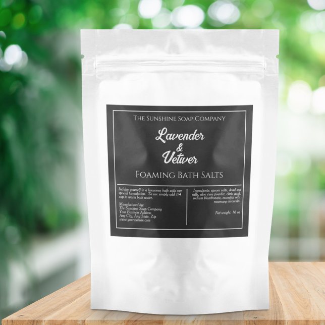 Einfache Schwarz-weiße Produktkennzeichnung (Von Creator hochgeladen)