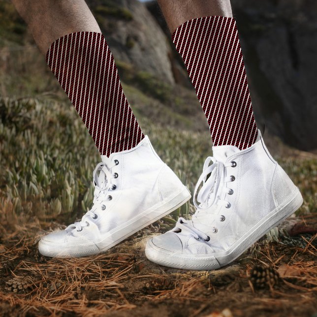 Einfache Schwarz-weiße rote Streifen Muster Abstra Socken (Von Creator hochgeladen)