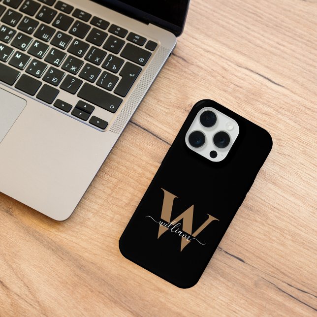 Einfache schwarze Gold-Typografie-Monogramm-Schrif iPhone Hülle (Von Creator hochgeladen)