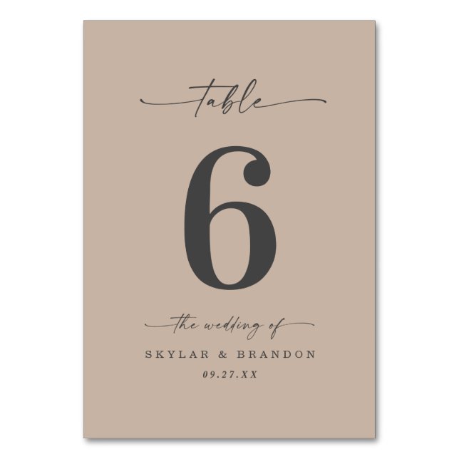 Einfache Solid Color Sand Khaki Beige Hochzeit Tischnummer (Vorderseite)