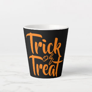 Einfache Spooky Trick oder Treat Halloween Familie Milchtasse