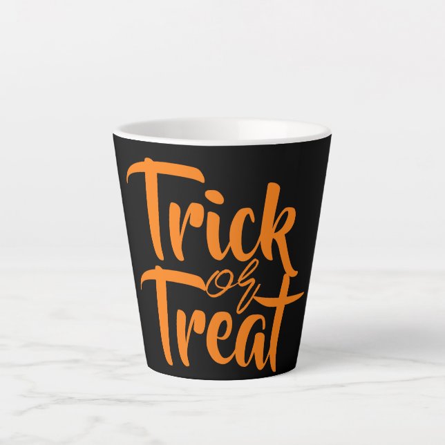 Einfache Spooky Trick oder Treat Halloween Familie Milchtasse (Vorderseite)