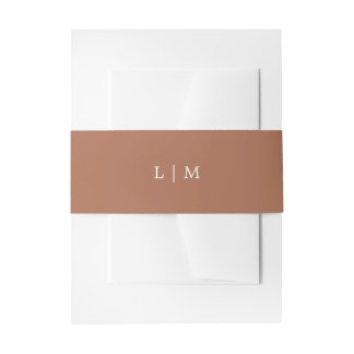 Einfache Terracotta Monogram Hochzeit Einladungsbanderole