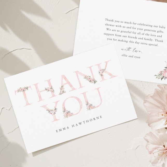 Einfache Typografie Pink Baby Dusche Dankeskarte (Elegant Floral Typography Pink Baby Shower Thank You Cards.)