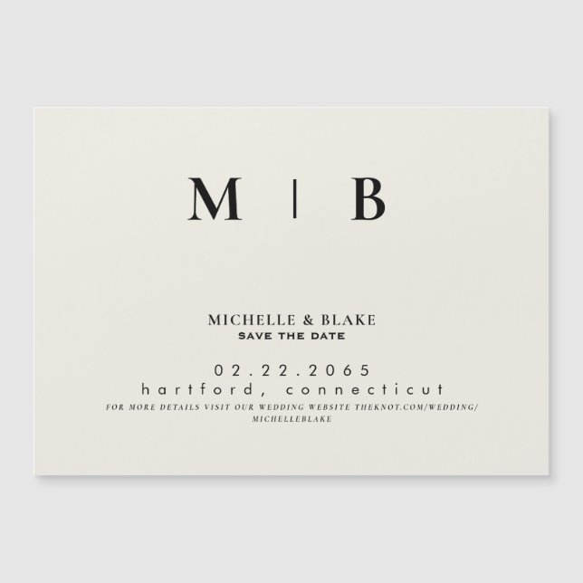 Einfache und leichte Monogramm Beige Save the Date Magneteinladung (Vorderseite)