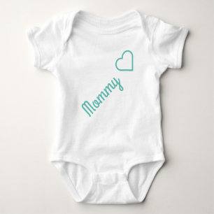 Einfache und niedliche Textform "mommy" Baby Strampler