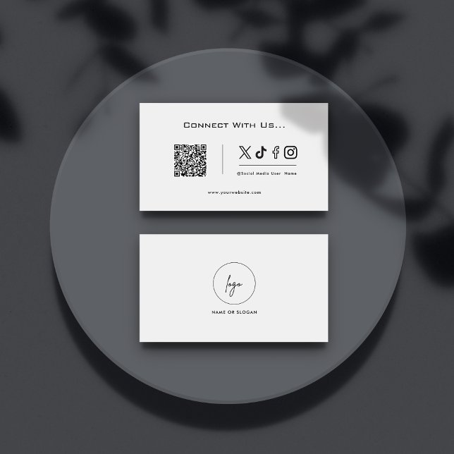 Einfache Verbindung mit dem QR-Logo der Social Med Visitenkarte (Von Creator hochgeladen)