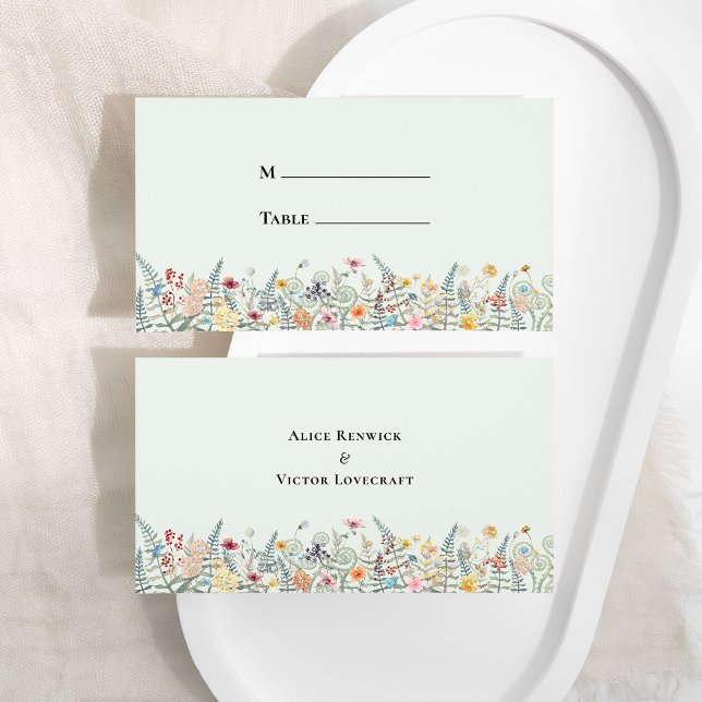 Einfache Wildblume Fern Mint Green Wedding Flat Platzkarte (Von Creator hochgeladen)