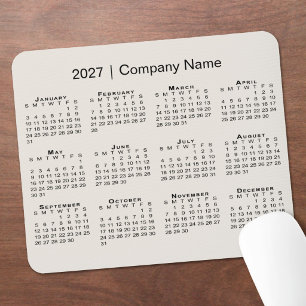 Einfacher 2027-Kalender mit Firmenname Beige Mousepad