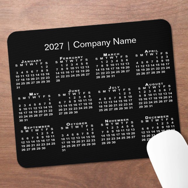 Einfacher Kalender 2027 Firmenname Schwarz Mousepad (Simple 2027 Calendar Company Name Black Mouse Pad in situ)