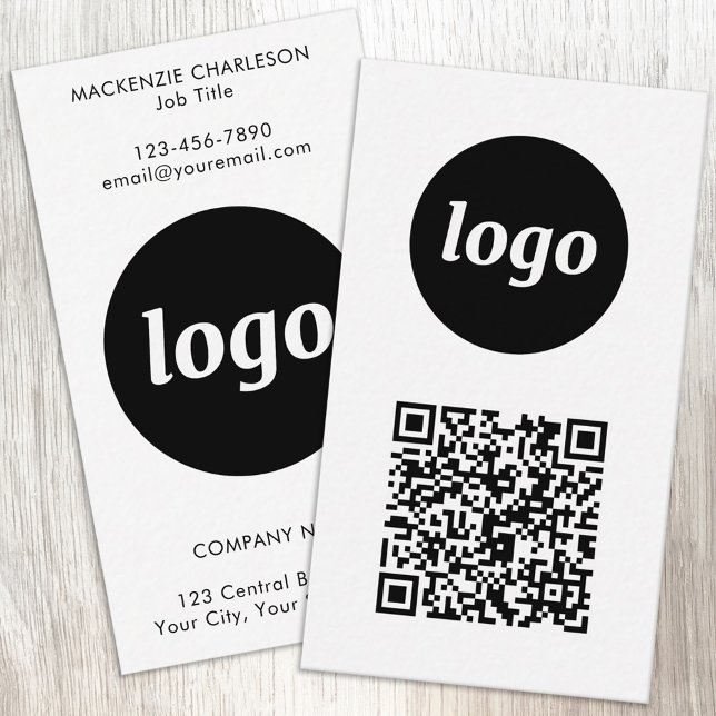 Einfacher Logo-Text-QR-Code im vertikalen Format Visitenkarte (Simple logo with custom text and QR code business branding promotional vertical business cards)