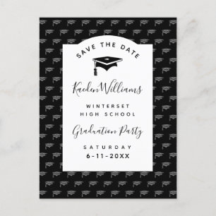 Einfaches Abschluss Save the Date Schwarze Postkar Postkarte