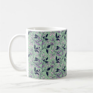 Einfaches Blumenmuster mit sanften grünen Hintergr Kaffeetasse