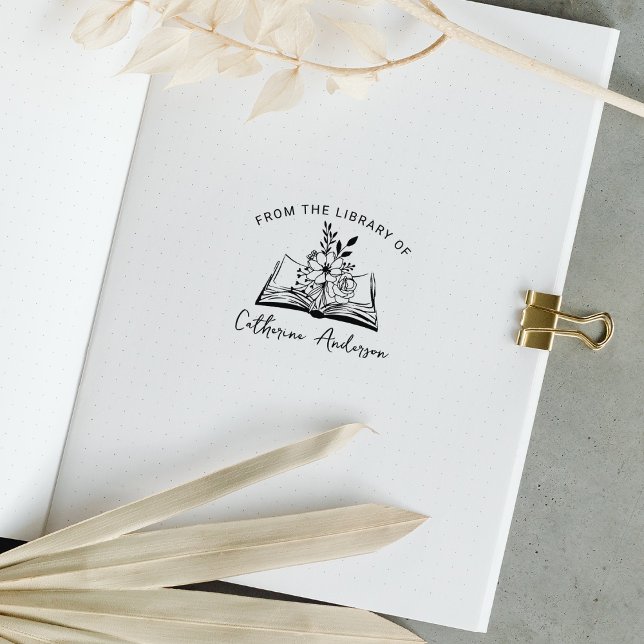Einfaches Buch mit Blume, aus der Bibliothek von Gummistempel (Von Creator hochgeladen)