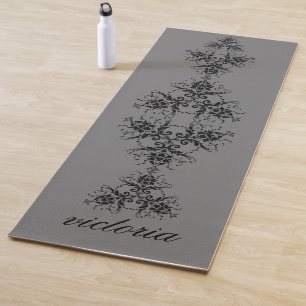 Einfaches Damask-Muster Mit Monogramm Yogamatte