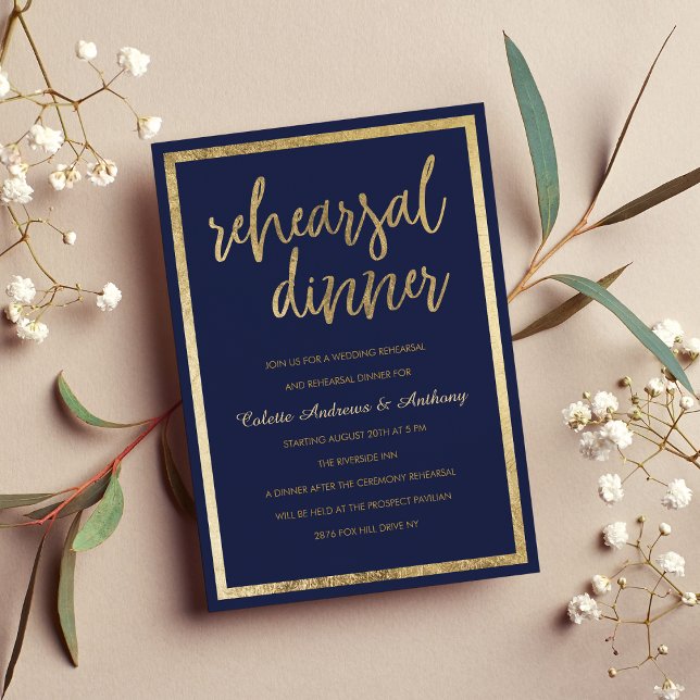Einfaches, elegantes Marineblau mit Goldmedaille P Einladung (Simple elegant navy blue gold Rehearsal Dinner )