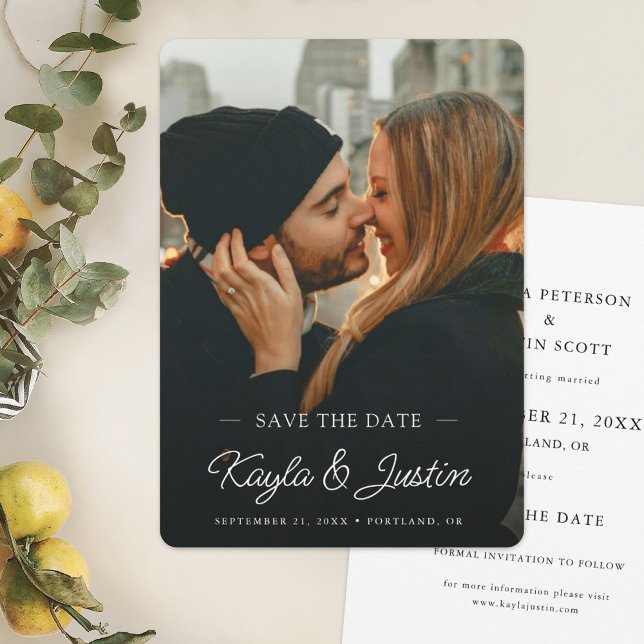 Einfaches elegantes, modernes Foto für den Weißtex Save The Date (Von Creator hochgeladen)