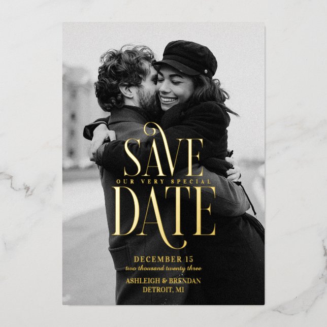 Einfaches elegantes Typografie-Foto Save the Date Folieneinladung (Vorderseite)