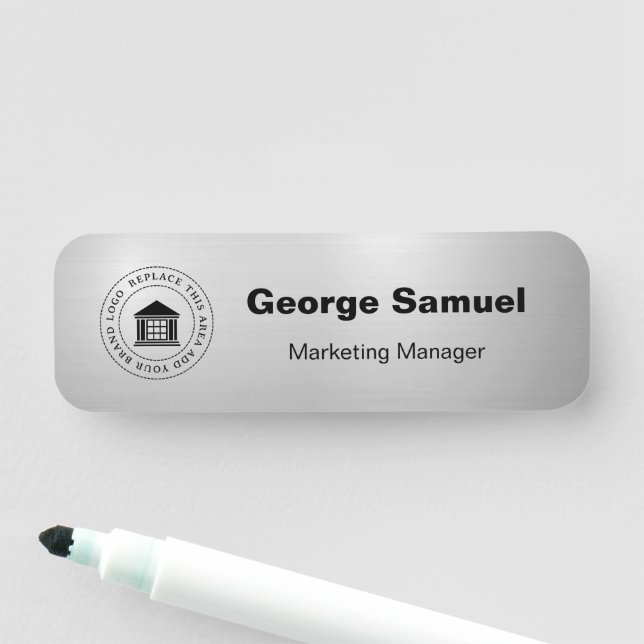 Einfaches Firmenlogo | Name | Bezeichnung Namensschild (Beispiel)