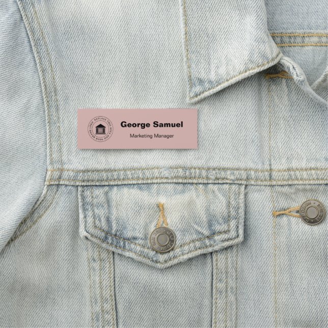 Einfaches Firmenlogo | Name | Bezeichnung Namensschild (Beispiel)