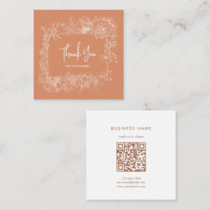 Einfaches Floral Natural Terracotta QR Code Vielen Quadratische Visitenkarte