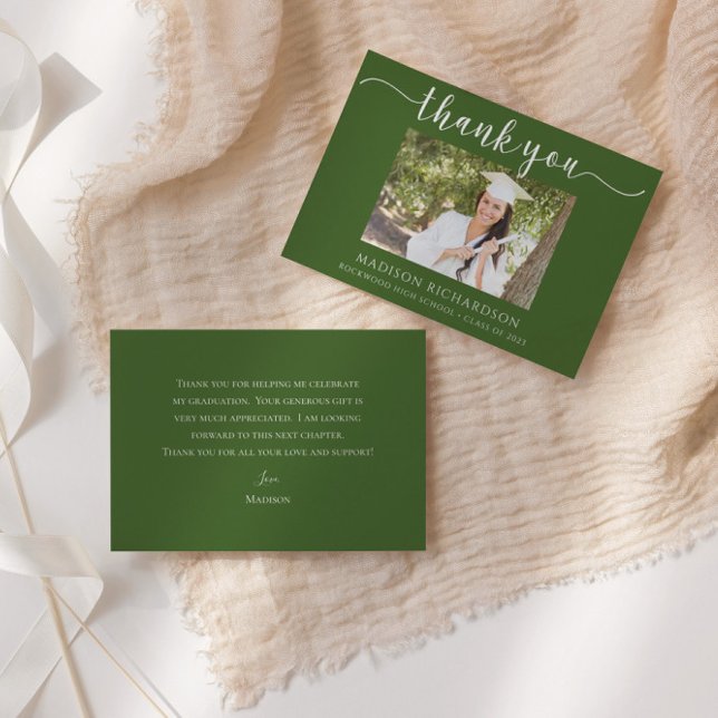 Einfaches Foto für grüne und weiße Abschlüsse Dankeskarte (Von Creator hochgeladen)