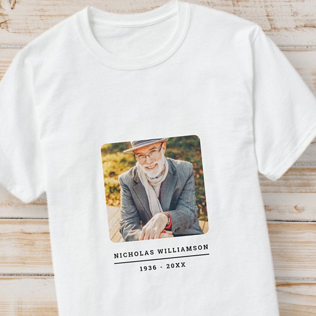 Einfaches Foto für moderne Erinnerungen T-Shirt (Von Creator hochgeladen)