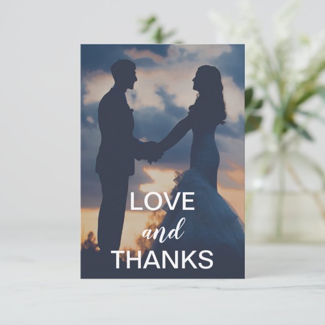 Einfaches Foto Moderne Hochzeit Dankeskarte (Stehend Vorderseite)