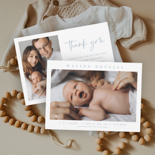 Einfaches Foto Neugeborenes Baby Foto Birth Dankeskarte (Simple minimalist newborn baby photo thank you card.)