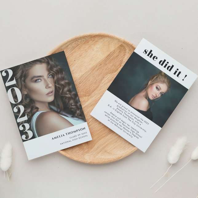 Einfaches Foto Sie tat es Abschluss Ankündigung (Von Creator hochgeladen)