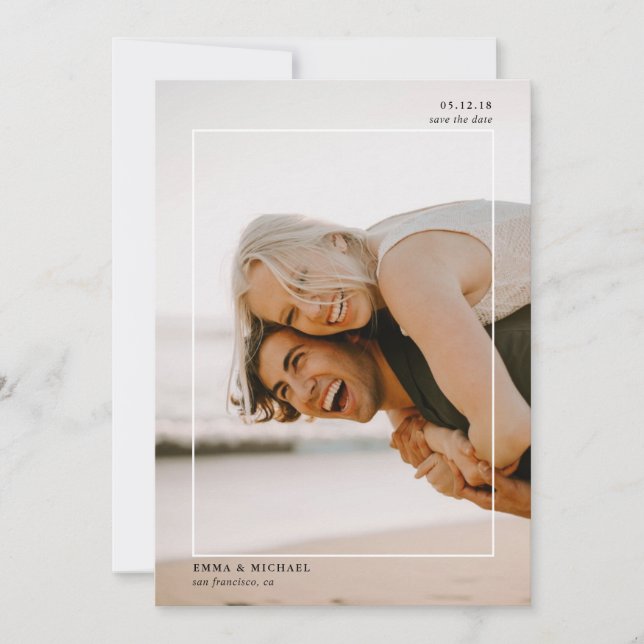 Einfaches Gerahmtes Foto Save The Date (Vorderseite)
